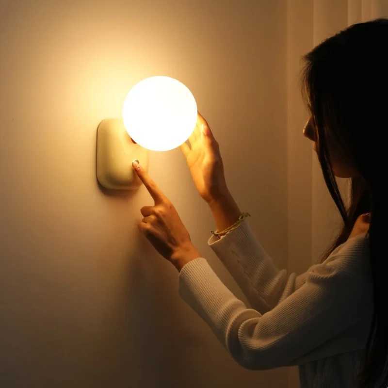 Modern minimalist childrens room wall lamp with cream style night light bedroom bedside with switch hallway living room light C251122