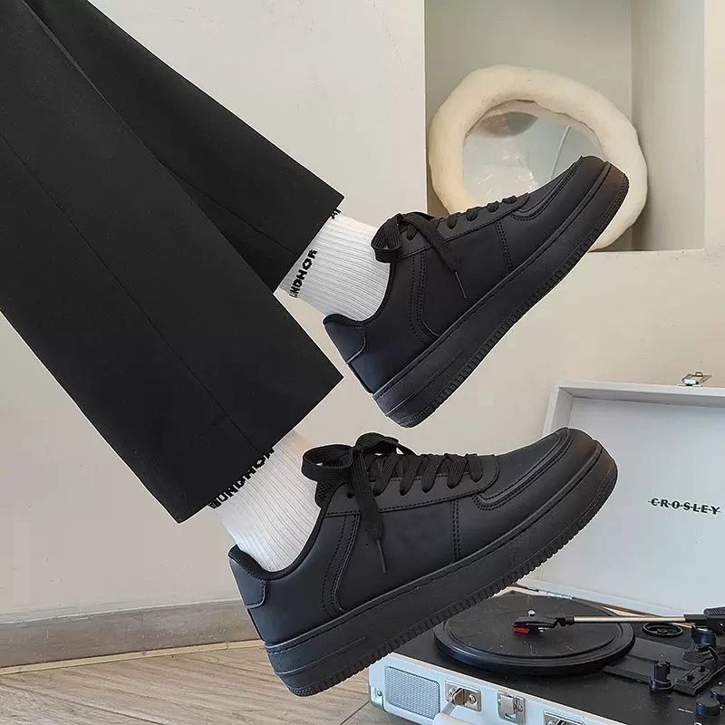 Men's shoes fall in the 2025 Work versatile high street American air board shoes Men's sporty casual black kitchen anti-slip trendy shoes fr
