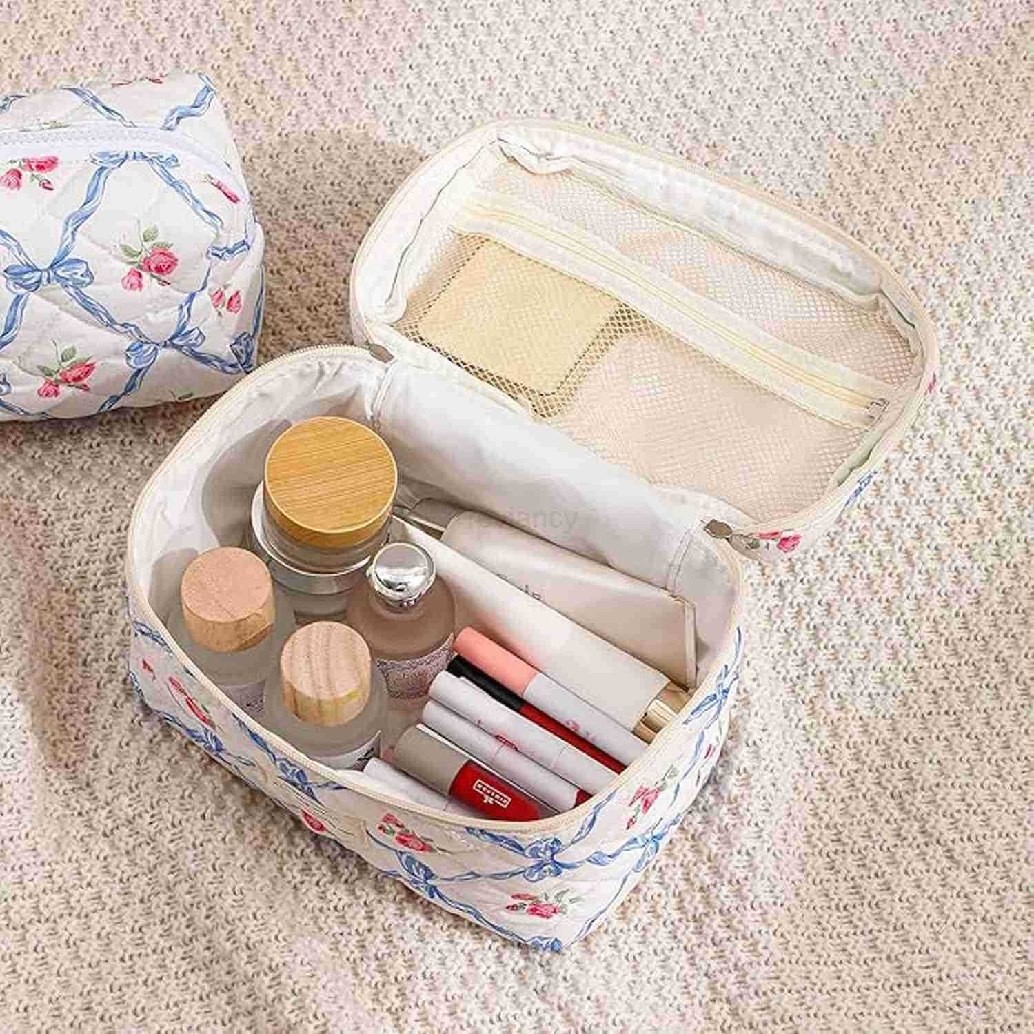 Makeup Bag Large Capacity Cute Cosmetic Bags for Women Floral Coquette Aesthetic Patchwork Travel Toiletry Make Up Organizer BagW250913