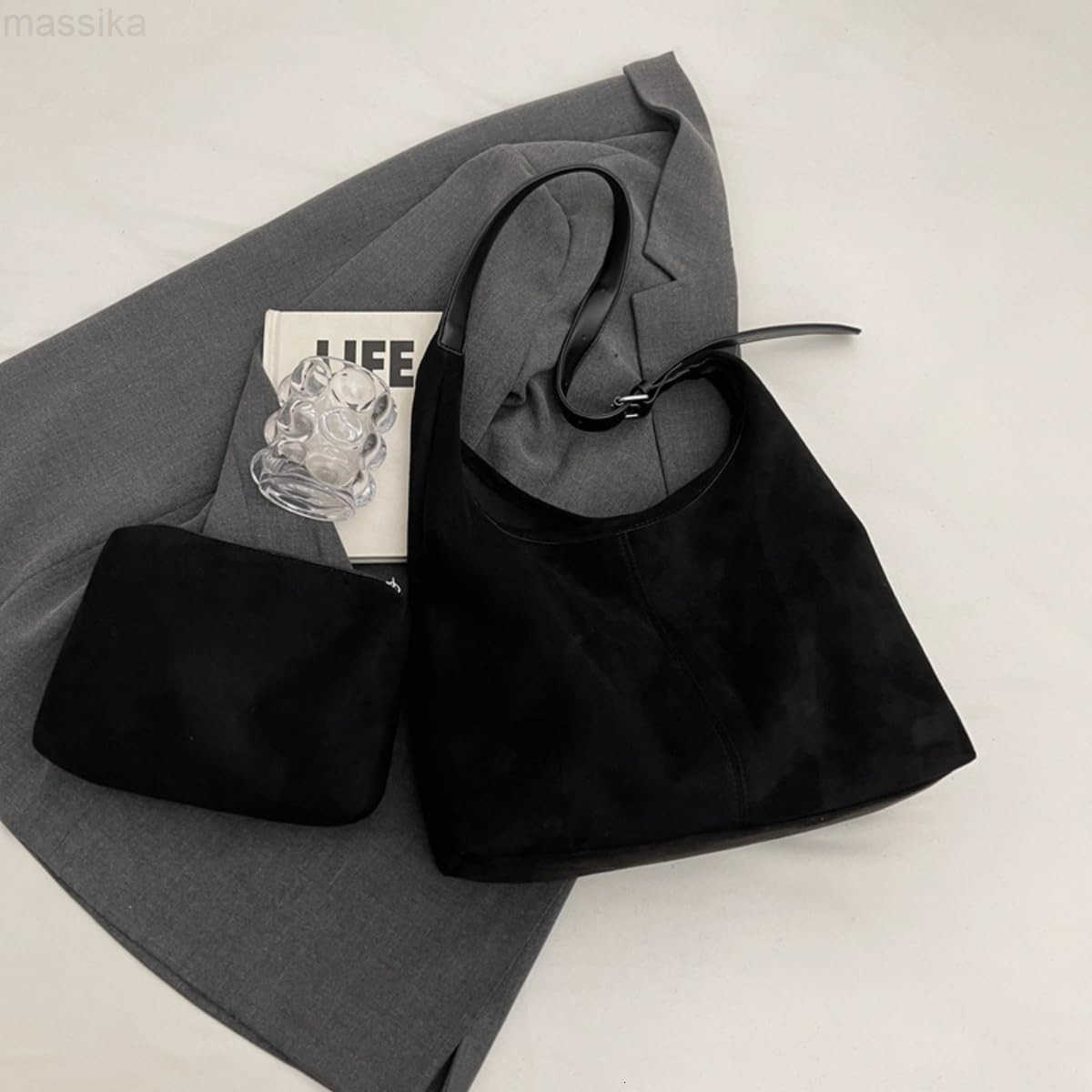 Tote Bag Hobo Bag for Women Retro Slouchy Suede Hobo Bag with Adjustable Strap Stylish Office Tote Handbag M250913