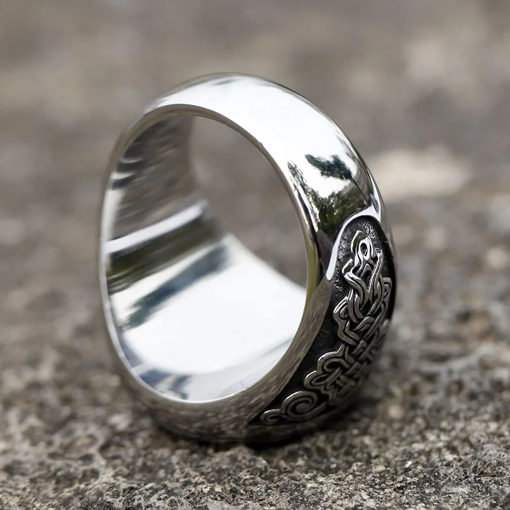 Mens 316L stainless steel ring Special knight fashion Ring For Men Chic Fancy Halloween Jewelry 250912