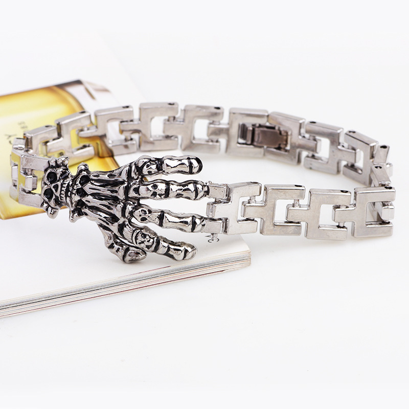 Wind Skull Claw Ornament Watch Buckle Titanium Steel Bracelet Yiwu Small Commodity Market ddmymoon