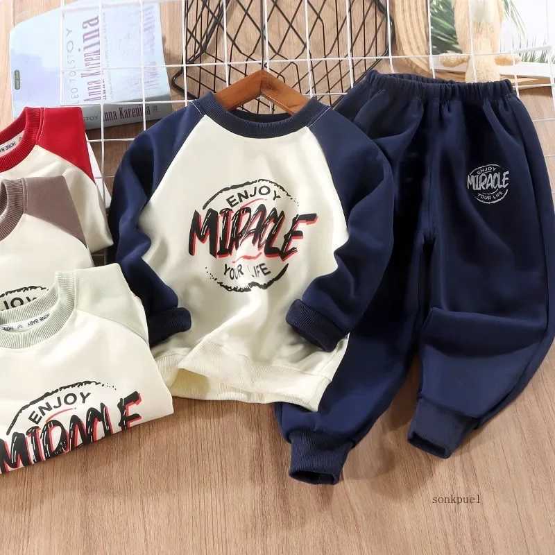2PC 2025 Childrens Sweater Sports Sets Boys Letter Suit Spring Autumn New Kids Pants Tops Loose Fashion Casual Suit C250913