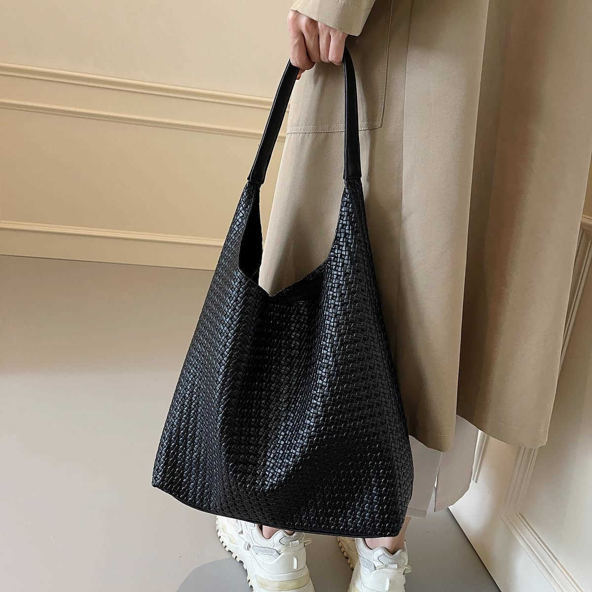 Tote Bag for Women Tophandle Shoulder Bag Leather Woven Beach Bag Soft Vegan Handbag Underarm BlackW250913