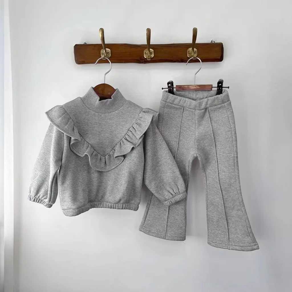 Winter Girl Children Fashion Solid Flounce Turtleneck Thick Tops Boot Cut 2pcs Baby Cotton Casual Sweatshirt Set Kid Outfits C250913