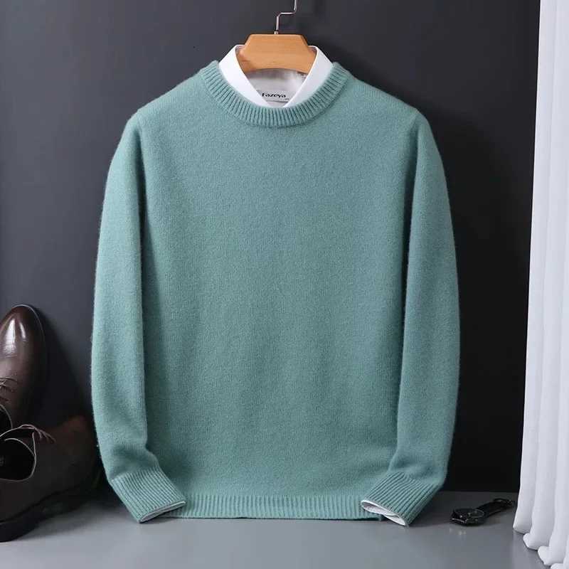 New RoundNeck Wool Pullovers Mens Solid Autumn Winter Warm Cashmere Knitted Sweaters Male Casual Basic Soft Knitwear Pullover W250905