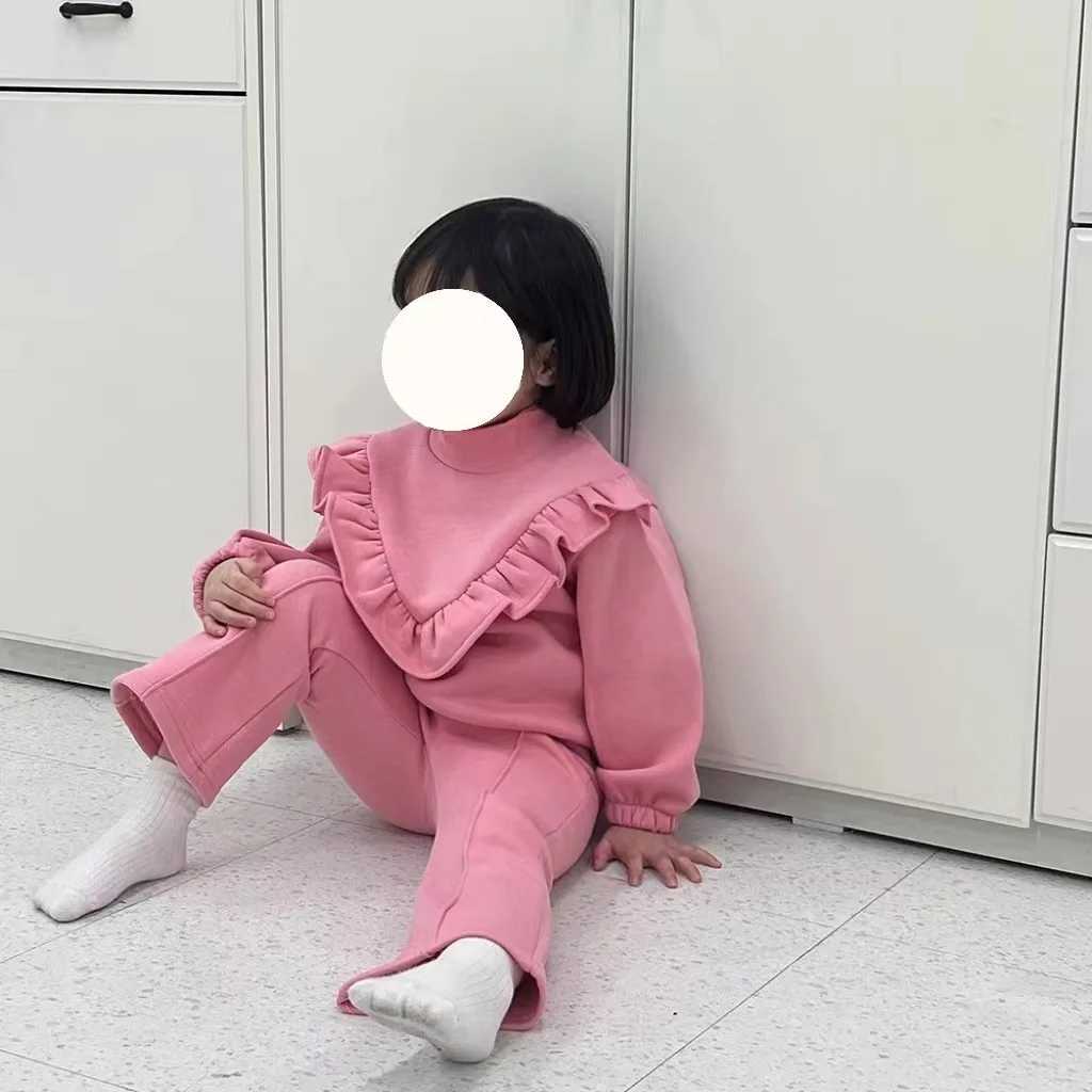 Winter Girl Children Fashion Solid Flounce Turtleneck Thick Tops Boot Cut 2pcs Baby Cotton Casual Sweatshirt Set Kid Outfits C250913