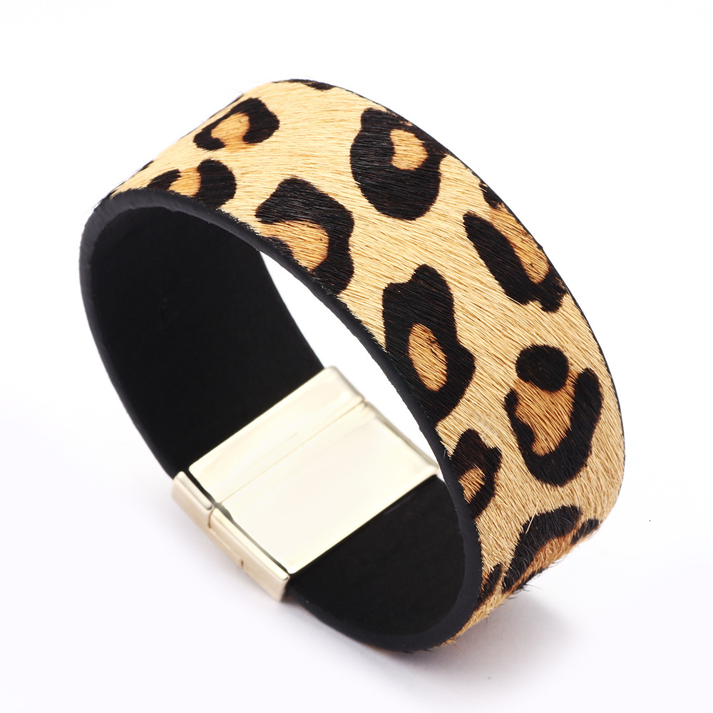 Best-selling Women's Magnetic Clasp Bohemian Style Horse Pattern Leopard Print Horsehair Bracelet High-end Feel ddmymoon