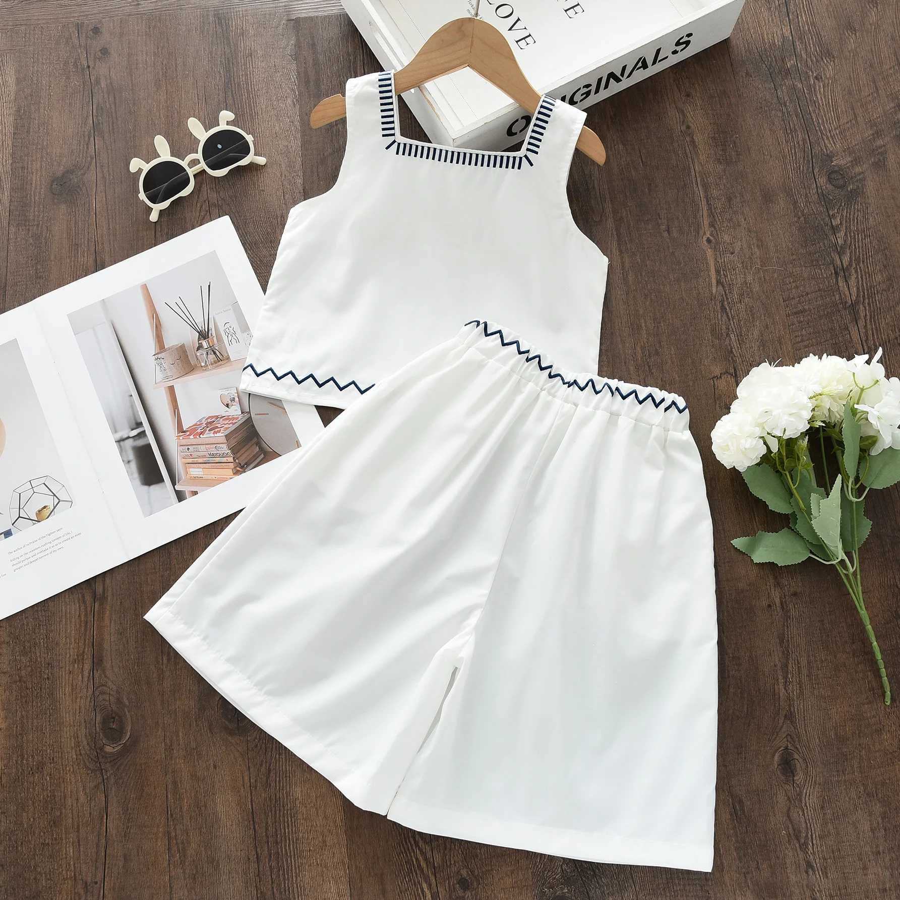 Childrens Clothing Sets Floral Embroidery Sleeveless Top Skirt 2pcs Kids Clothes Girls for 2 To 7 Years Baby Girl Outfit Set C250913