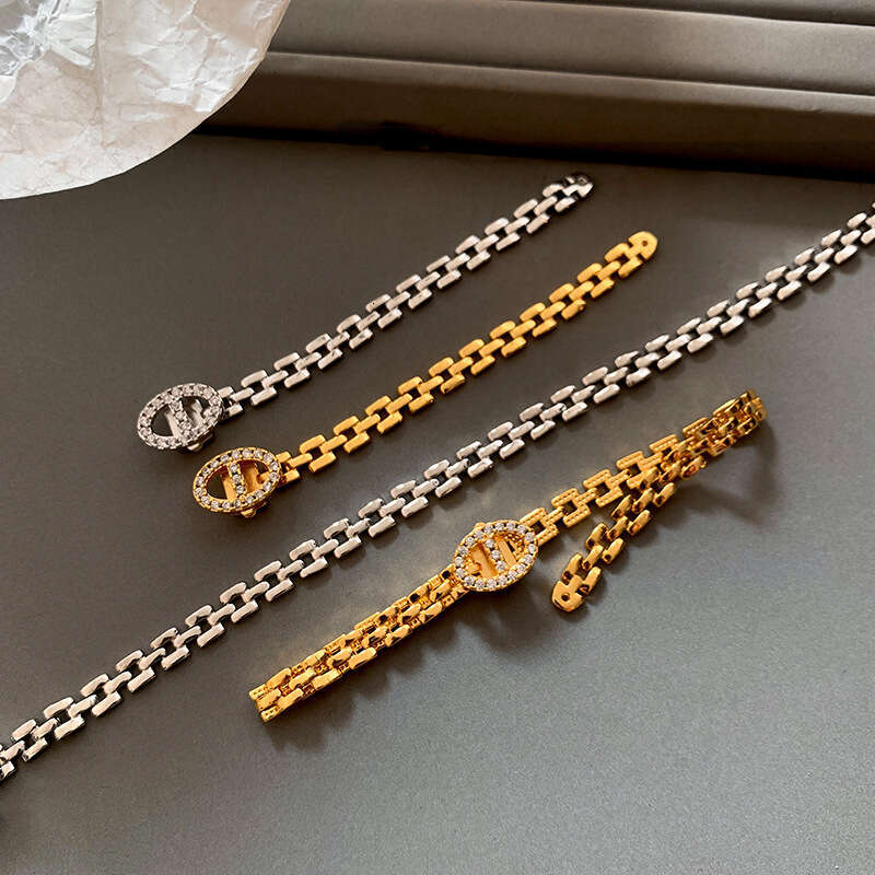 New Gold and Sier Full Dia Pig Nose Open Bracelet for Women, Light Niche Exquisite High-end Jewelry