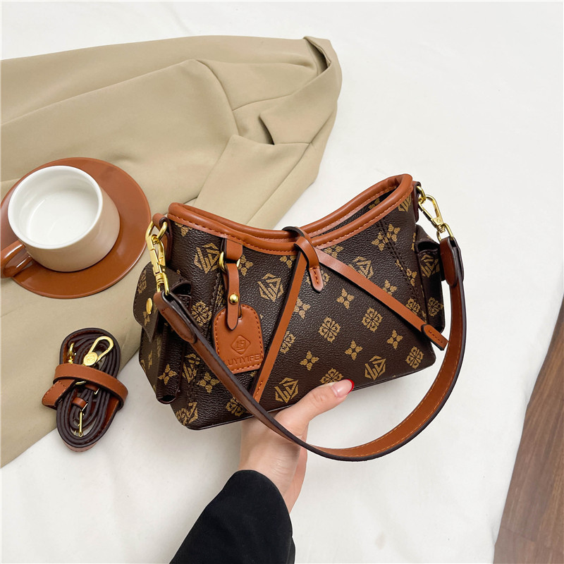 Free Shipping 2025 New Premium Tote Bag for Women Versatile Top Handle Casual Chic Retro Print Shoulder Crossbody Bag