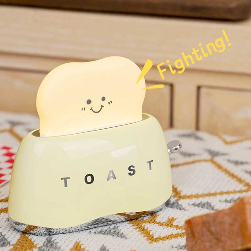 New Toast Night Light Cute little Bread Lamp Breastfeeding portable light with timer is still a great gift for kids and friends C251122