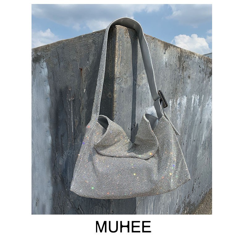 HERONG 2025 Women's One Shoulder Cross Shoulder Exquisite Luxury Small Handheld Banquet Bag Diamond Bag Small Square Bag