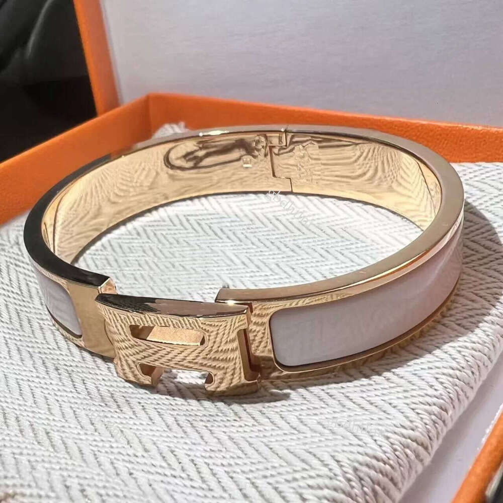 gness bracelet Designer Bracelet High quality for your choice Luxury Designer Bracelets Alphabet Valentine Gift Elegant Women h bracelet a95