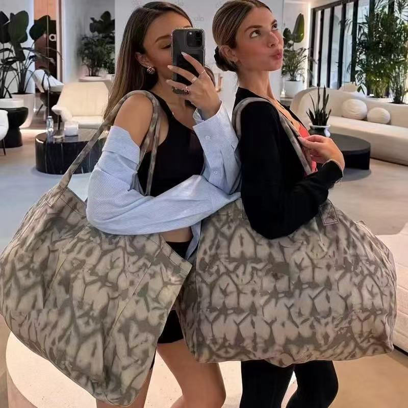 2026 5A Bag Belt Bag Waist Gym Alone Bag Designer Shoulder Crossbody Bags Woman Man Classic Chest Bumbag Fanny PackBag Upfit Yoga Bags aloness Bag