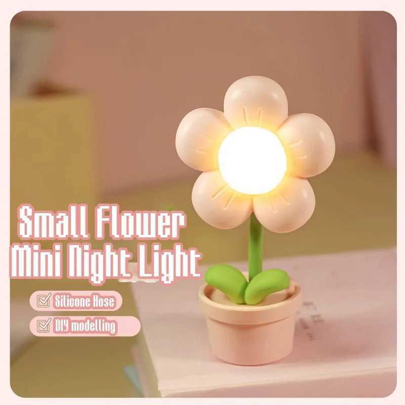 Mini LED Flower Night Light Cute Small Table Lamp Desktop Ornament Bedside Bedroom Ambient Lights Children Toy Kids Holiday Gift C251122