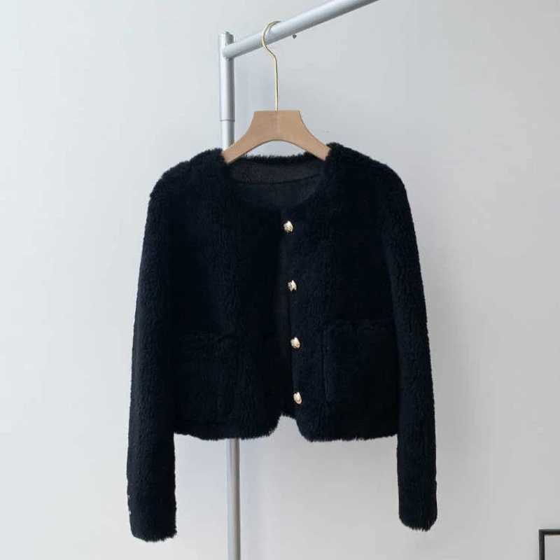 Woman Genuine Sheepskin Jackets Coat Female Winter Shearling Coats Real Lamb Fur Oneck Natural Outewear Overcoat G152 L250912