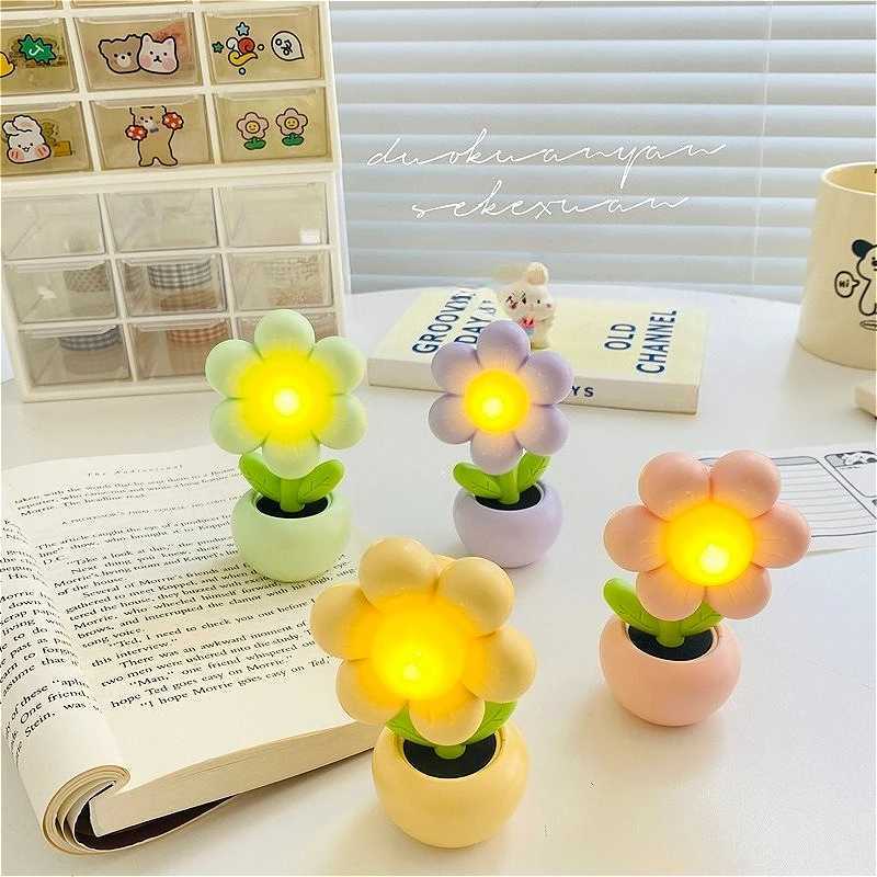 Mini small flower cute bedroom night light creative bedside ornament cream glue DIY night light birthday gift desk lamp C251122