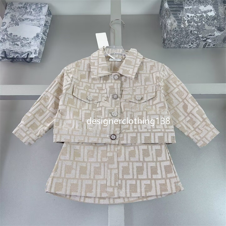 Designer Fashion Baby Girl dress Spring Fall Children's Long sleeves dress lapel girl skirt Children's clothing size 90cm-150cm V6