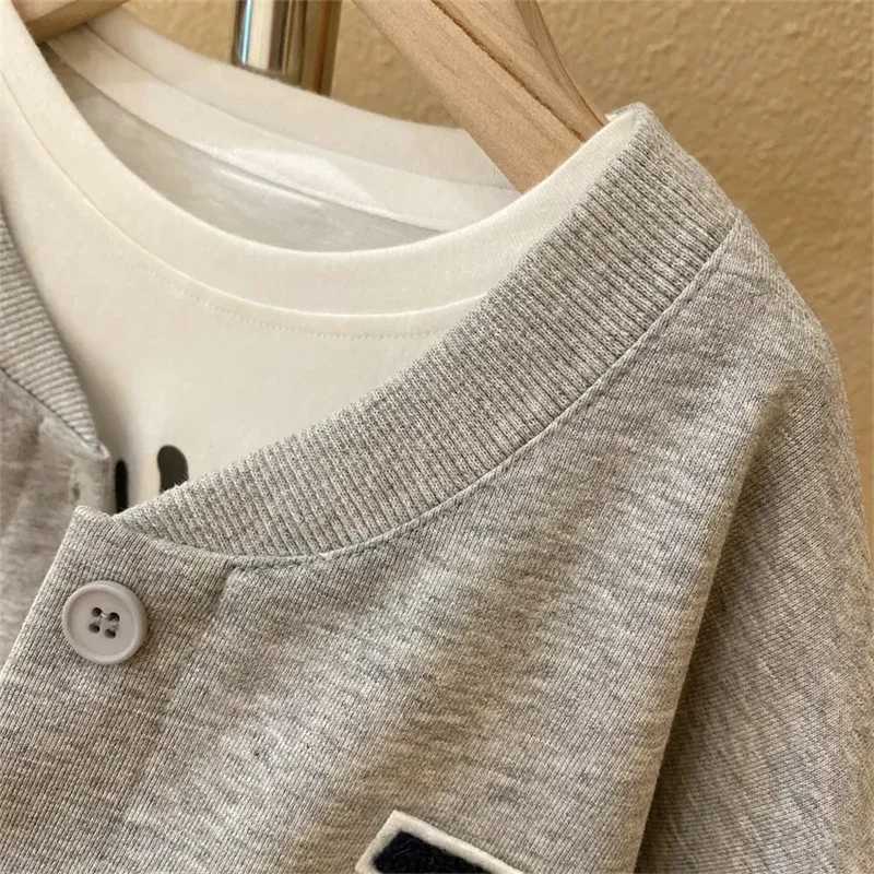 Bear Leader Girl Clothes Set Childrens Clothing Spring Suit JacketPants 2PCS Toddler Girl Sport Suit Kids Baby Girl Outfit Sets C250913