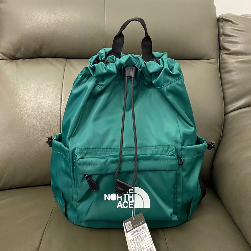 Outdoor versatile leisure backpack with large capacity breathable mesh splicing design