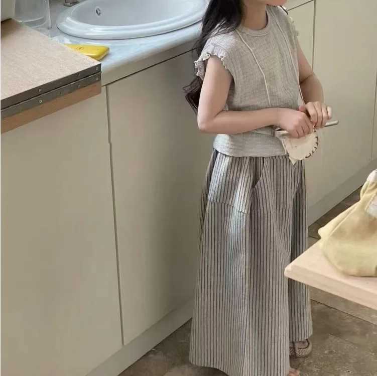 Girls Spring Summer Set Japanese and Korean Style Veststriped Pants Mosquito Repellent Pants Fashionable Childrens Clothing C250913