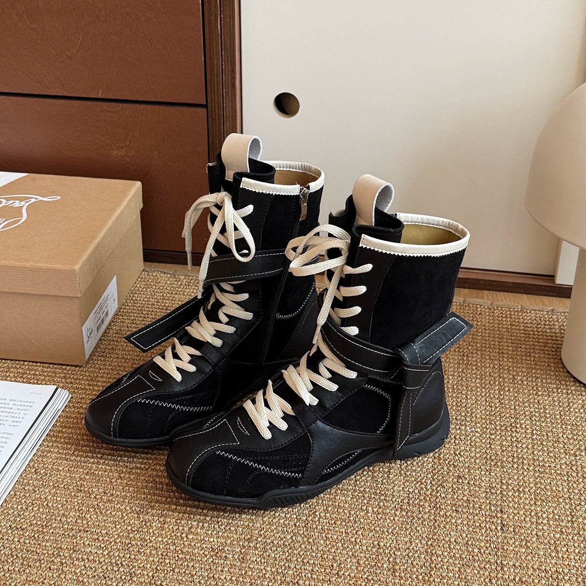 The 2025, best-selling retro matte niche boots, lace-up boxing boots, round-toed boots, versatile mid-calf western boots for women, free shipping