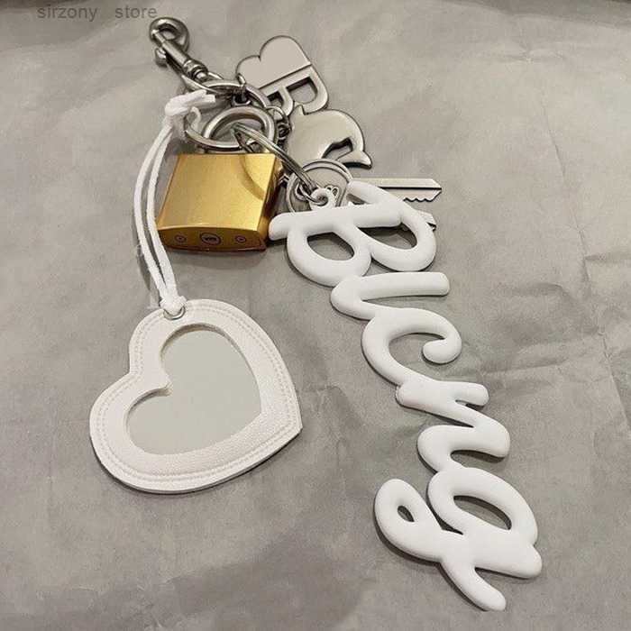 Bag Charm Chain Handbag Charms Keyrings Metal Lock Letter Keychain Fashionable Leather Accessory for Bags Backpacks and Car Keys Z250911