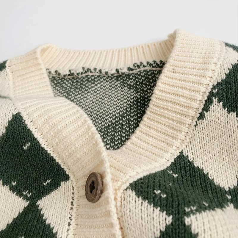 2025 Spring New Children Long Sleeve Sweater Set Boys Girls Vneck Knitted Cardigan Pants 2pcs Suit Kids Casual Plaid Outfits C250913