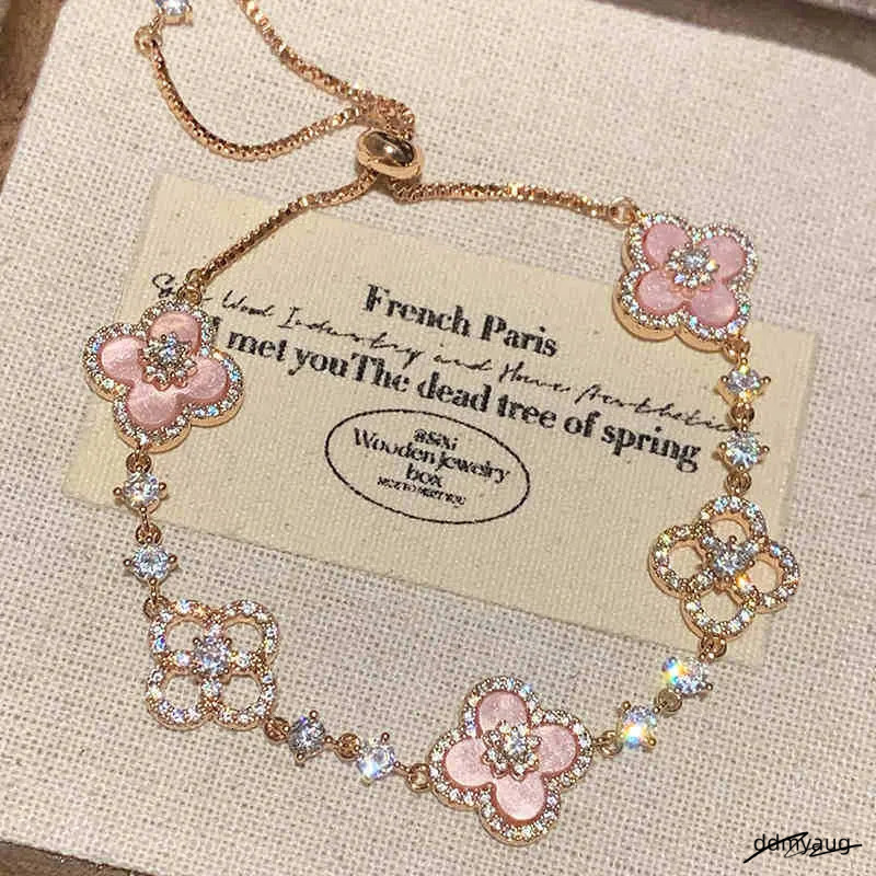 Gold Tone Clover Shaped Link Bracelet Shell & Crystal Accents Elegant Party Daily Wear Gift For Her High Quality And Stylish Jewelry ddmyAug