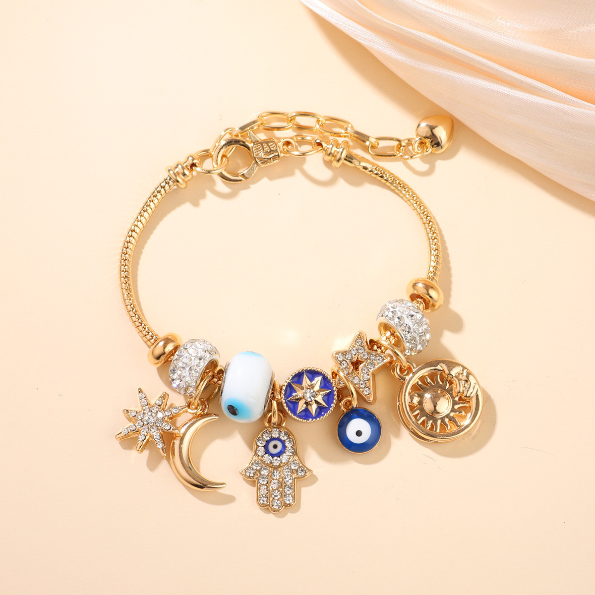 New Pan Style Multi-Element DIY for Women, Light Niche Fairy Tale Dream World Bracelet ddmymoon