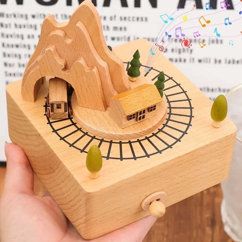 Retro Little Train Music Box Wooden Musical Box with Beautiful Music Home Room Table Decor New Year Xmas Birthday Party Kid Gift C250913