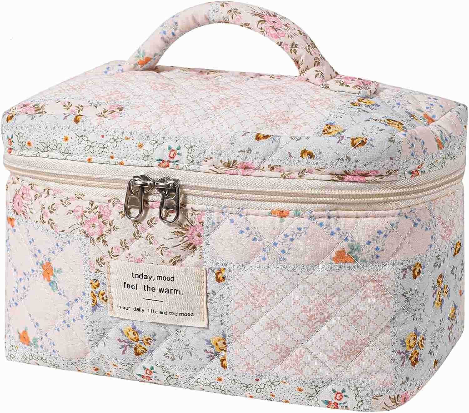 Makeup Bag Large Capacity Cute Cosmetic Bags for Women Floral Coquette Aesthetic Patchwork Travel Toiletry Make Up Organizer BagW250913