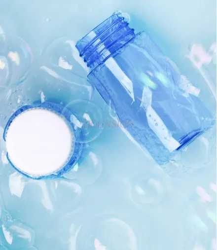 Hot selling fully automatic waterproof handheld yellow duck handcart bubble machine electric childrens toy C250913