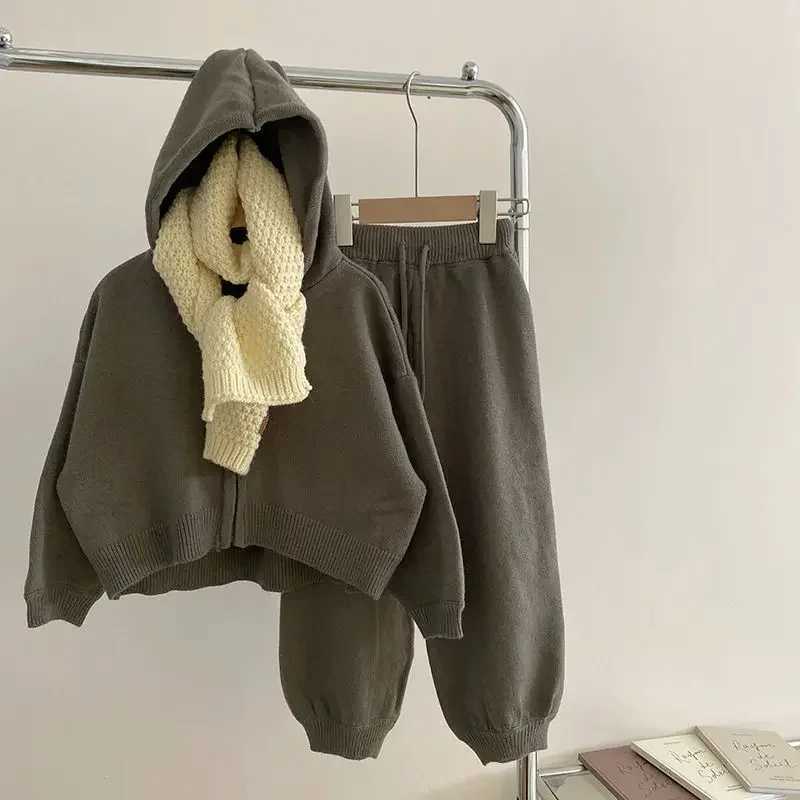 Childrens Sets Girls Spring Autumn Korean Casual Sweater Versatile Hooded Knitting Coat Two Piece Set Soild Elastic Waist C250913