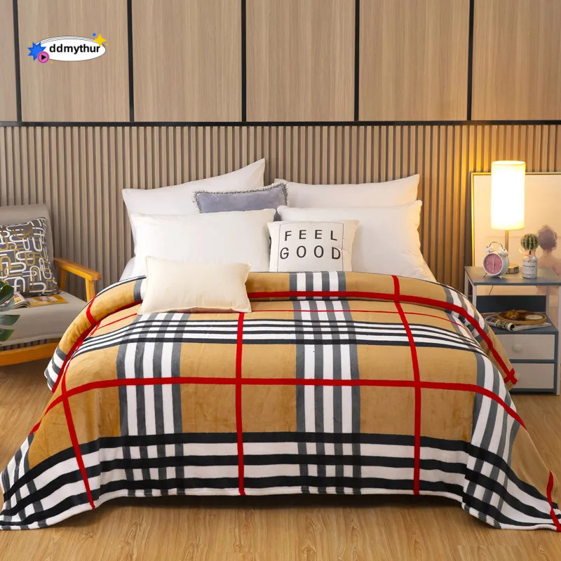 Fleece Air Conditioning Children's Lunch Break Thickened Coral Veet Gift Throw Blanket ddmythur