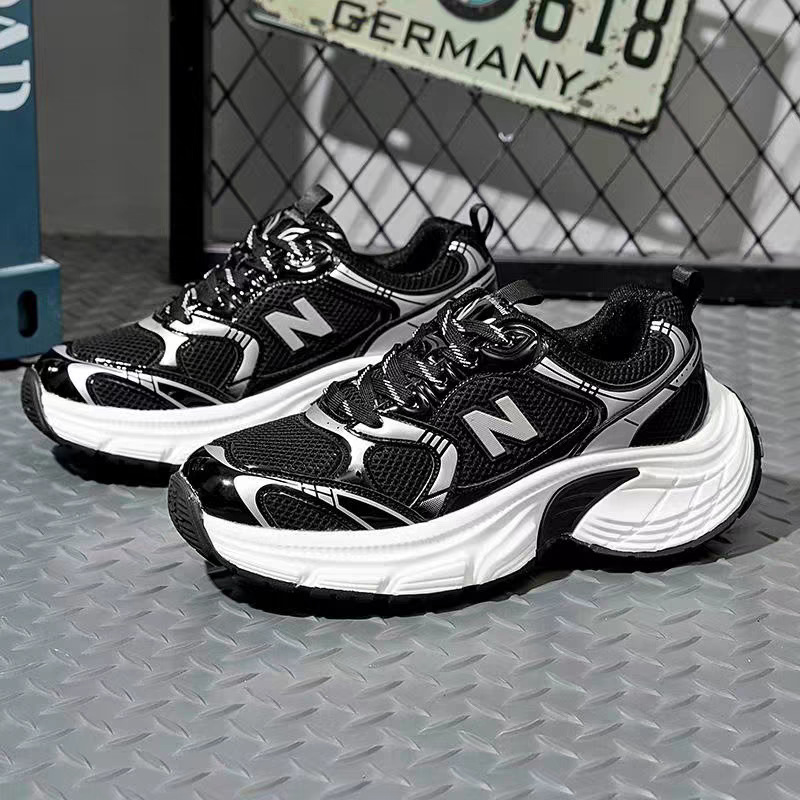 Free Shipping Couples Outdoor Platform Sports Shoes Simple Versatile Lightweight Soft Sole Running Shoes Fashionable Men Women Casual Sneakers Sizes 3