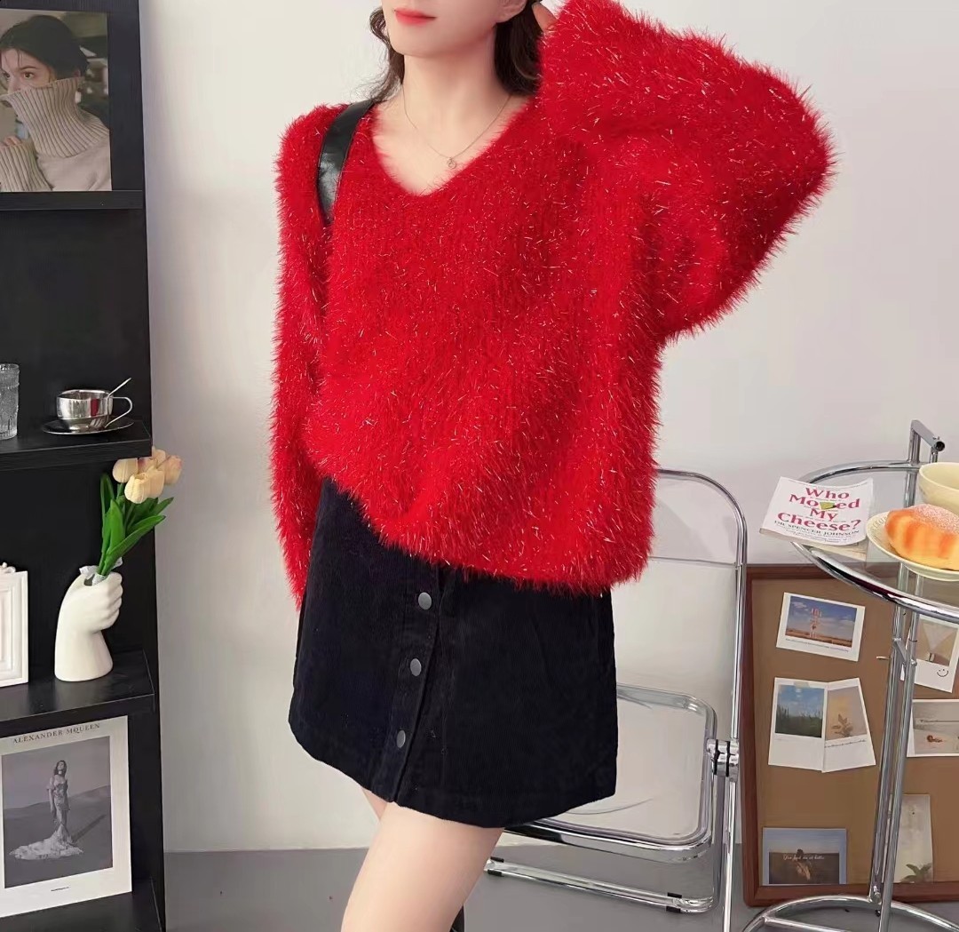 Soft Faux Mink Velvet Short Sweater for Women New Autumn Winter Lazy Style Loose Shiny Knitted VNeck Top 210430