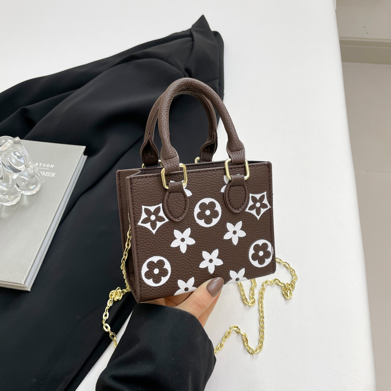 Designer Bag 2025 New French Monogram Tote Bag for Women Luxury Elegant Small Square Purse Versatile Shoulder Crossbody Bag