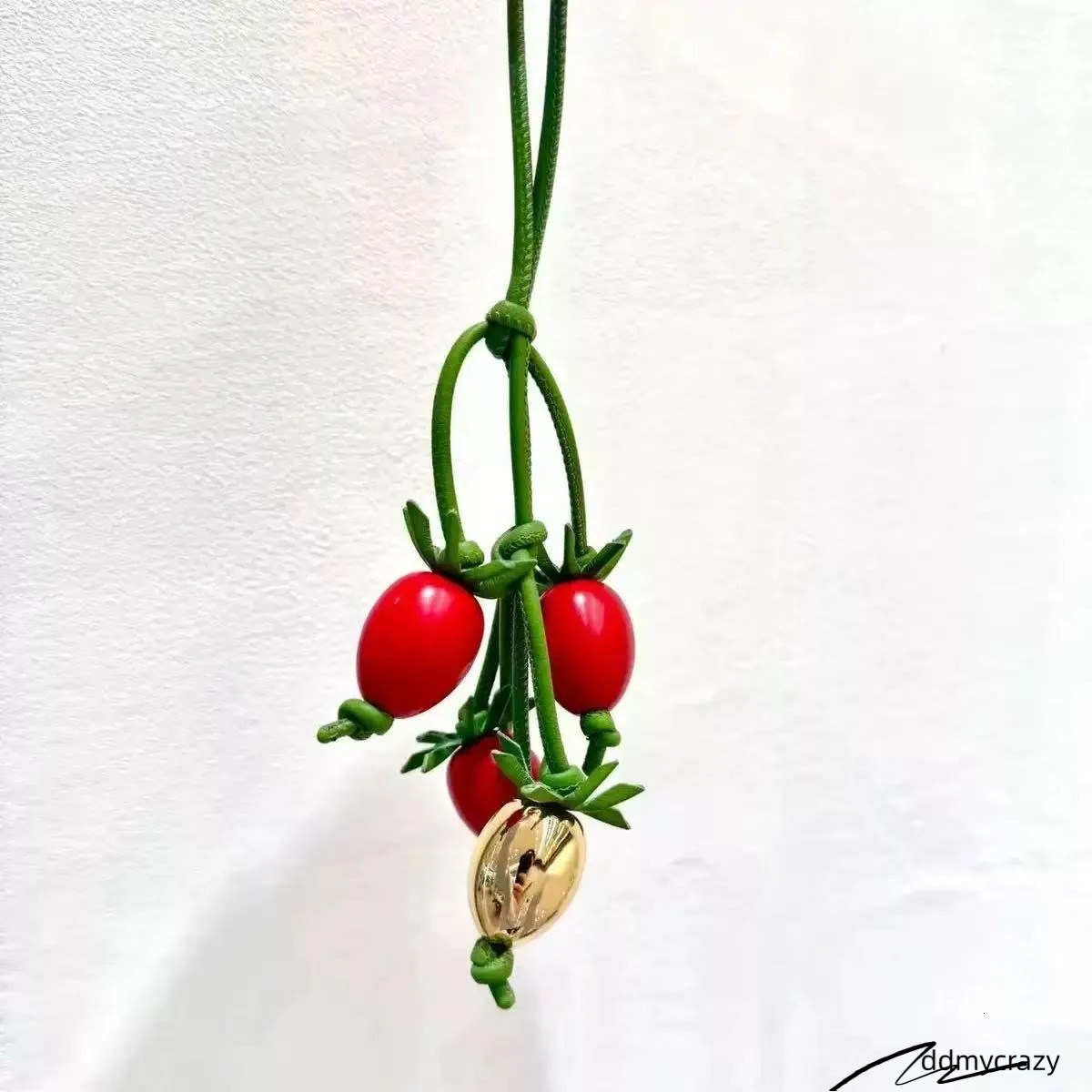 Bag Charms Lavender Tomato Vine Charm In Classic Calfskin S Designer Fashion Style Designer Woman Pendant Suitable Cute Handbag Accessories ddmycrazy