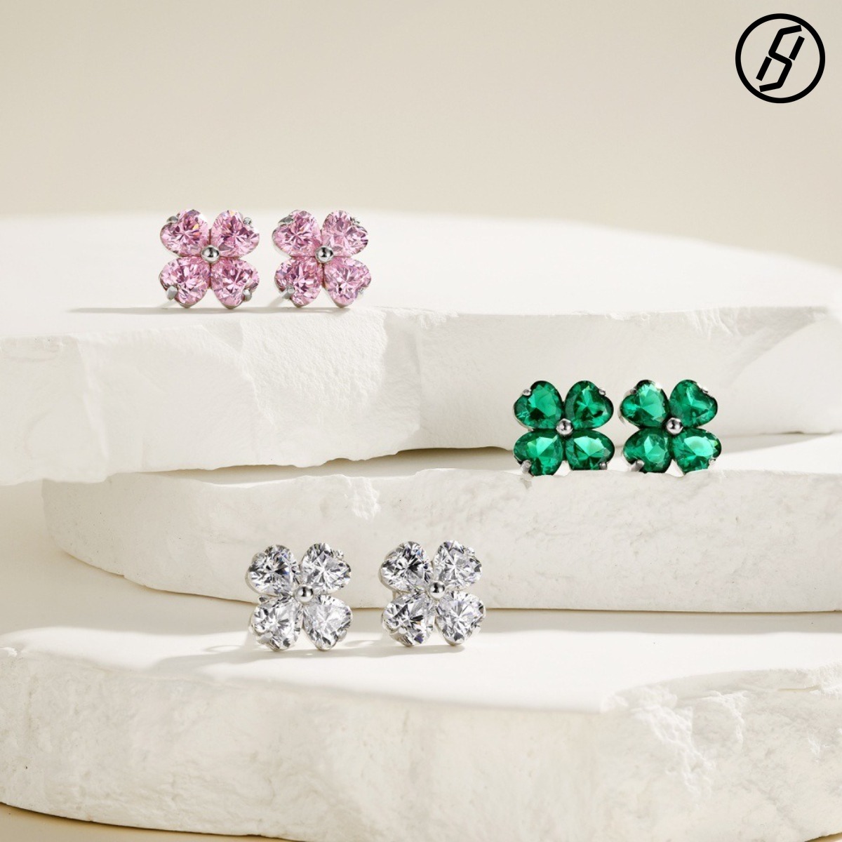 Fine Craft S925 Sterling Silver Zircon Four-petal Flower Earrings Retro INS Fashion Four-leaf Clover Earrings Designer Jewelry Original Jewelry Wholes