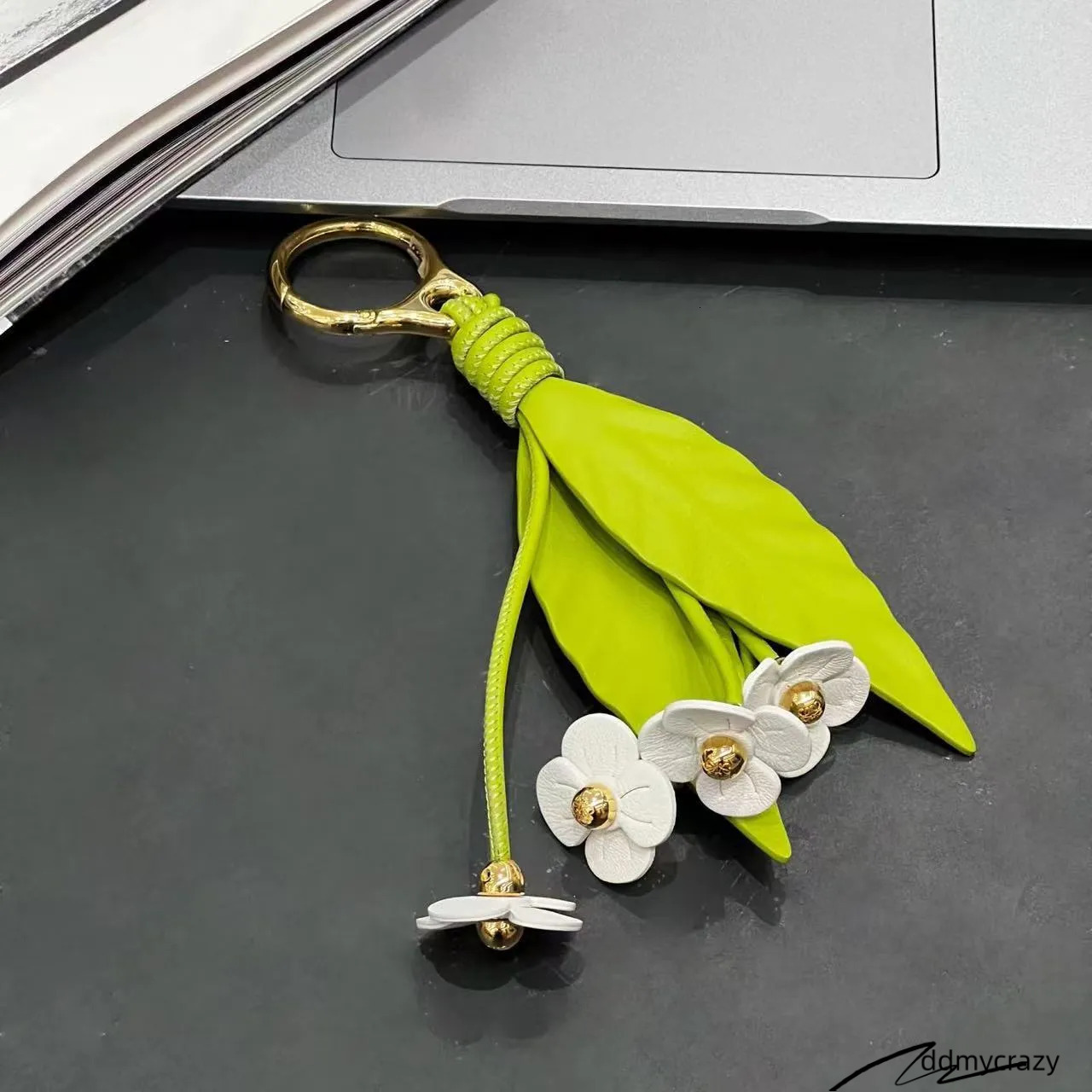 Bag Charms Lavender Tomato Vine Charm In Classic Calfskin S Designer Fashion Style Designer Woman Pendant Suitable Cute Handbag Accessories ddmycrazy