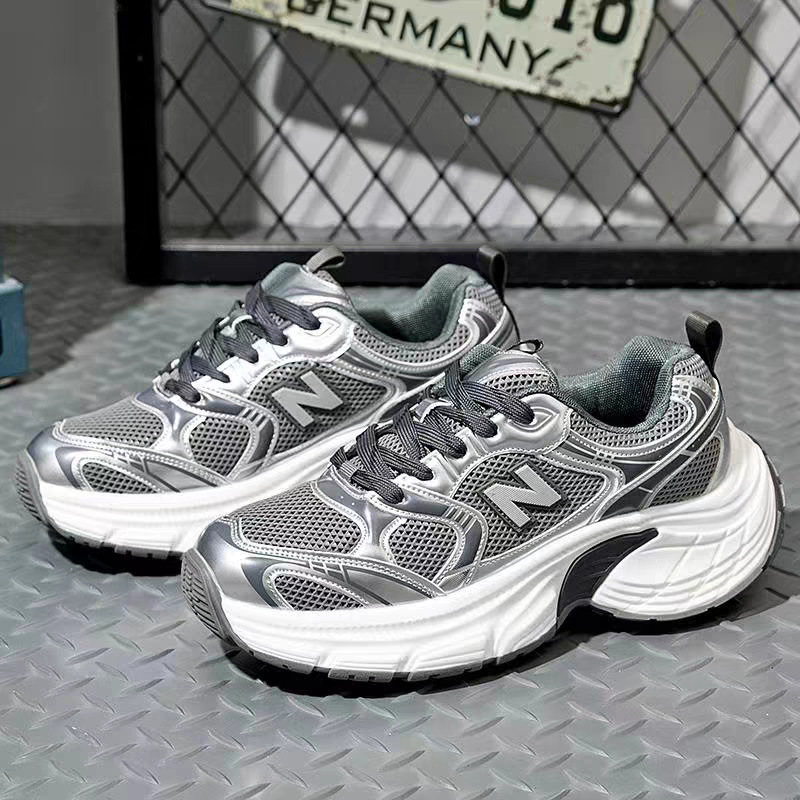 Free Shipping Couples Outdoor Platform Sports Shoes Simple Versatile Lightweight Soft Sole Running Shoes Fashionable Men Women Casual Sneakers Sizes 3
