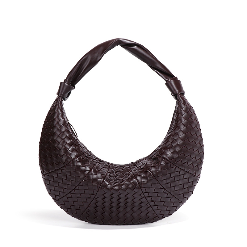 2025 New Hot Selling Cow Horn Woven Crescent Shaped Fashionable Hand-Held Retro Dumpling Bag, Niche Single Shoulder Armpit Bag fashion Designer
