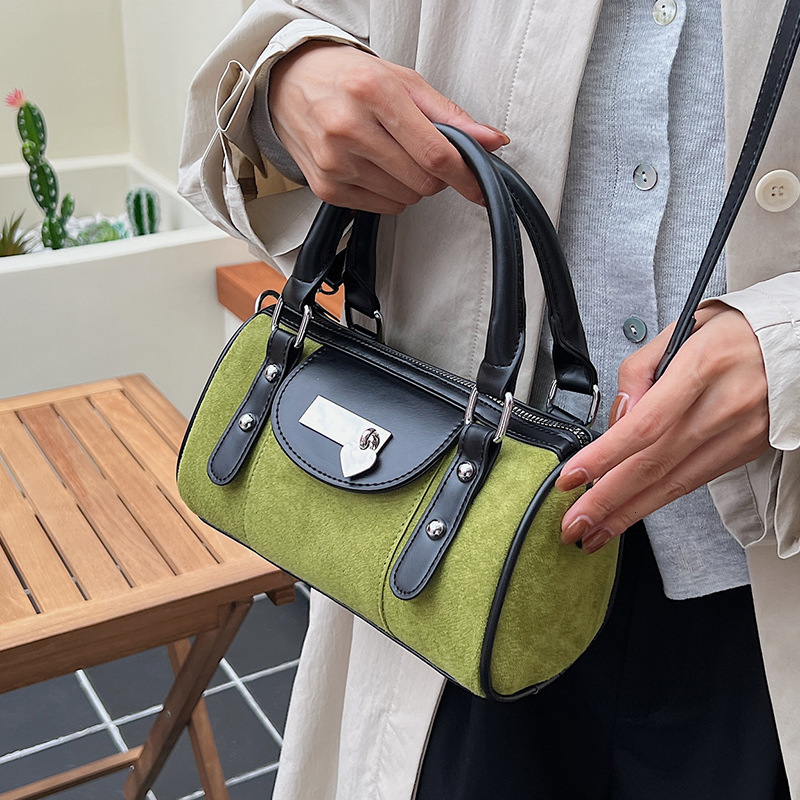 Retro Style Matte Women s Bag New Women s Crossbody Bag Fashionable Autumn New design Designer Bag Women s Shoulder Bag