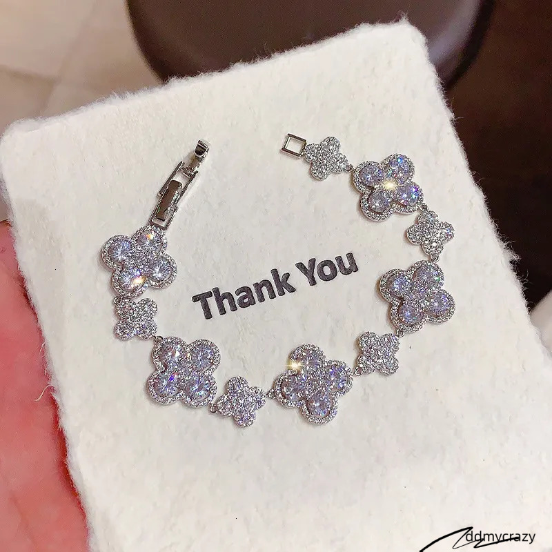 Super Shiny Zircon Hollow Lucky Clover Spring Summer New High-Value Brightening Bracelet Light High-End Feel Women's Jewelry ddmycrazy