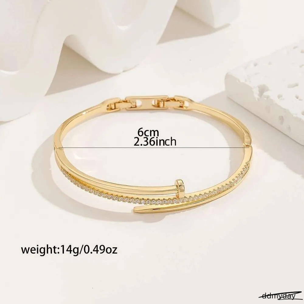 Bracelet Designer Jewelry For Women Creative Fashion With Extendable Clasp Copper Micro Inlaid Zirconia Stud Bracelets Holiday Vacation Gifts ddmyDay