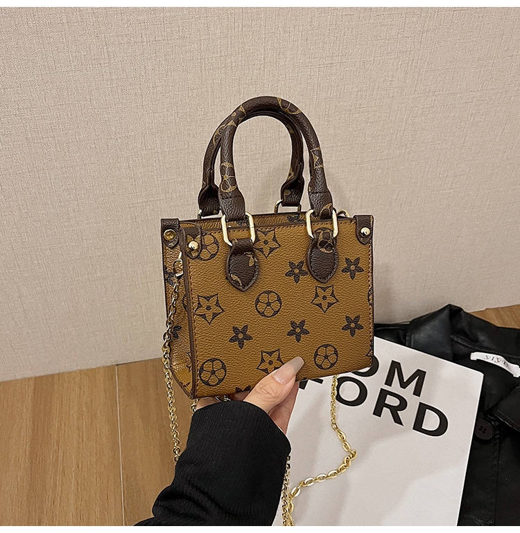 Designer Handbags, Women's 2025 New Style Versatile, Stylish tote bag, French commuting, High-end crossbody bag Free shipping - view 7