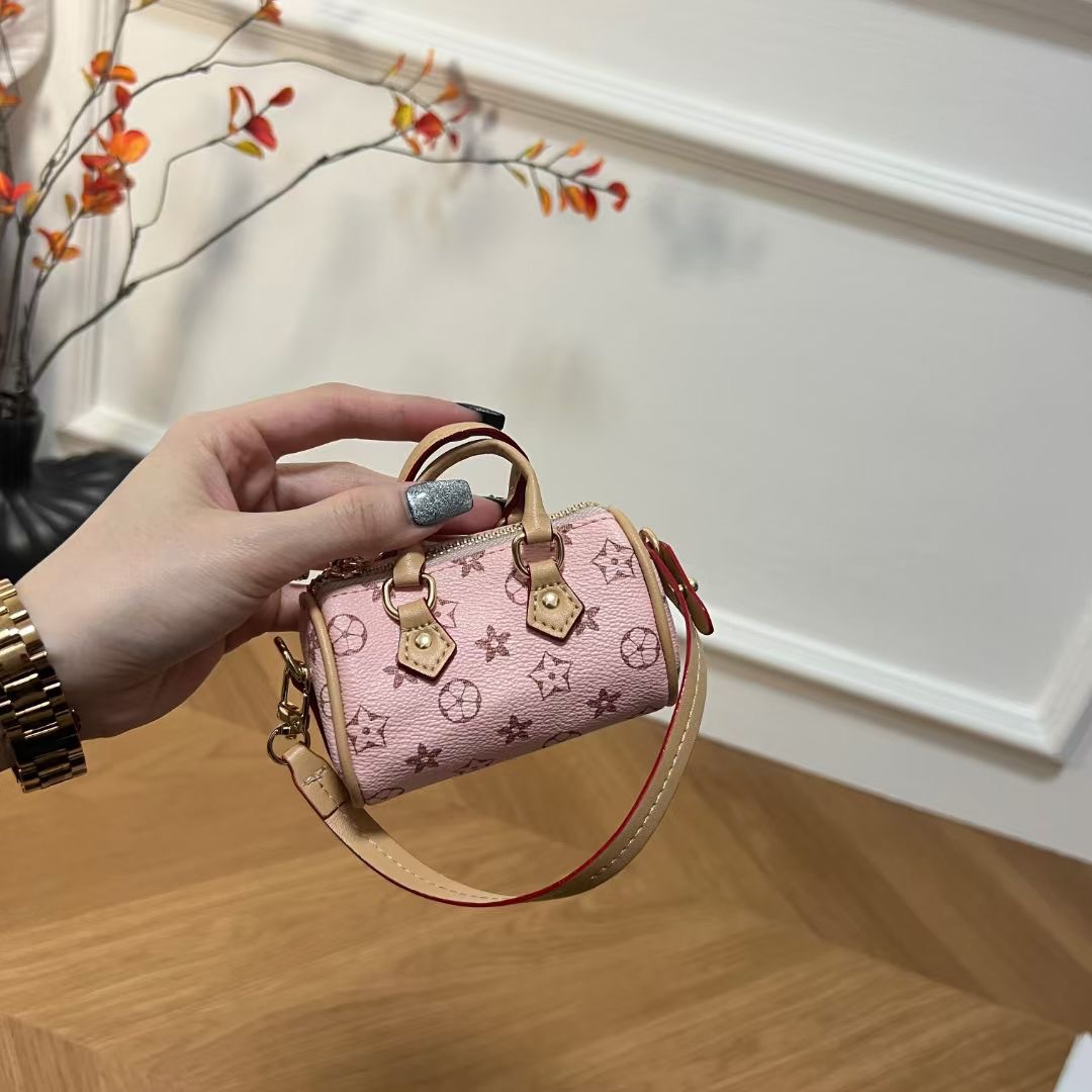 Designer Bags, Mini Pillow Bags, Small pendants, Best-selling bags, pendants, decorations, lipsticks, headphones, cars, keychains, bags, handbags, Fre