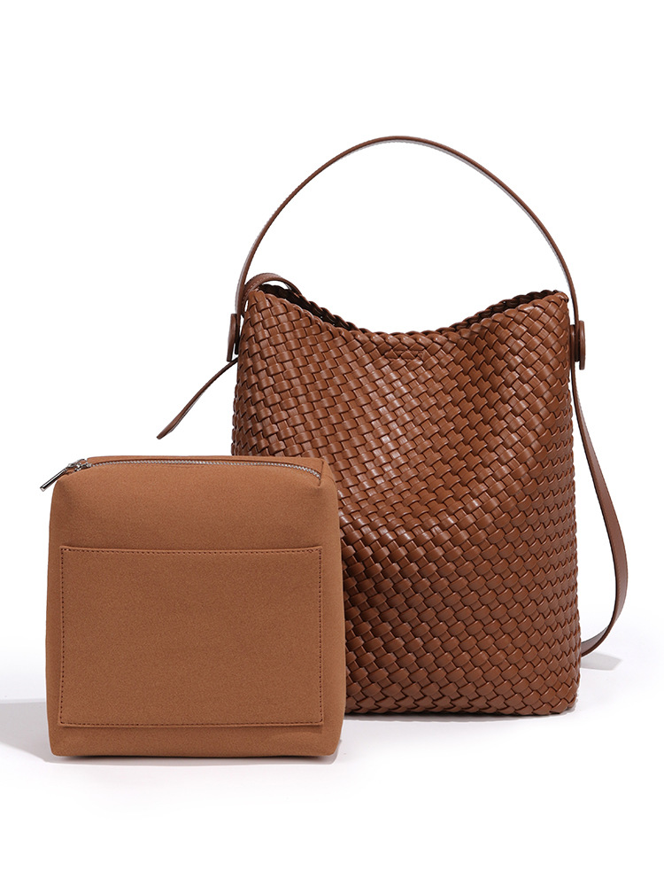 2025 New Retro Single Shoulder Crossbody With High-End Feel, Large Capacity Portable Bucket Armpit Bag, Woven Mother And Child Bag